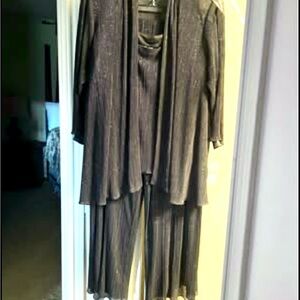 Alex Evenings Black Pantsuit NWT’s